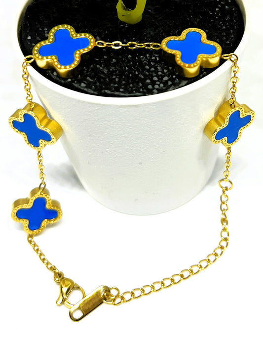 Van Cleef Clover Charm Bracelet