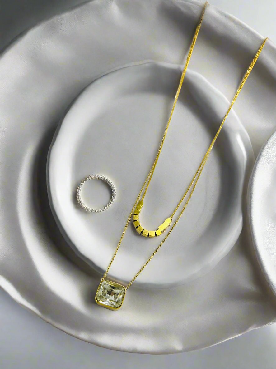 Dainty Bazel Double Chain Necklace