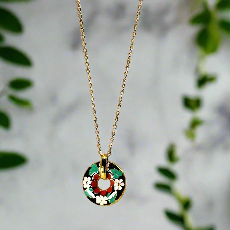 Renaissance Pendant Necklace