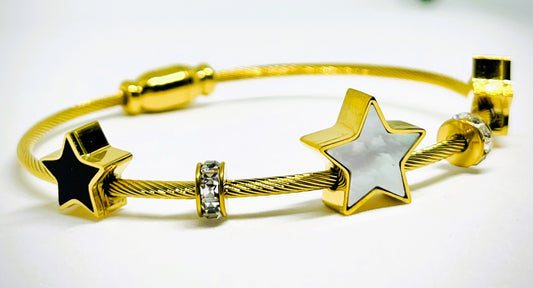 Star Charm Bracelet