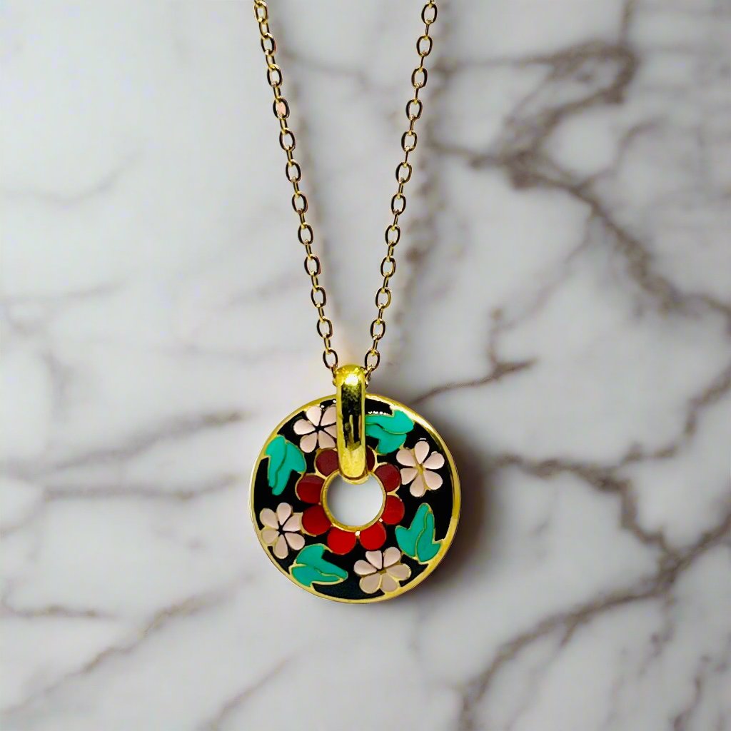 Renaissance Pendant Necklace
