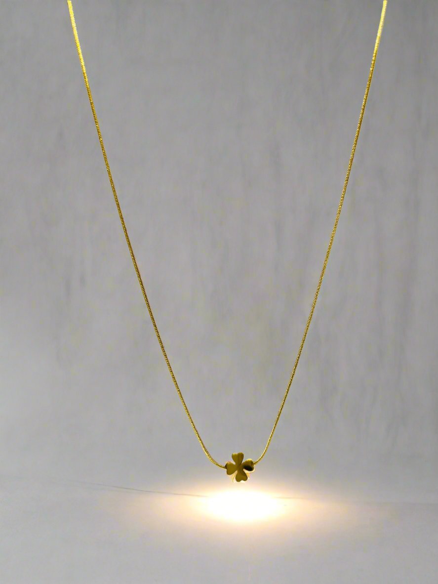 Clover Flower Necklace